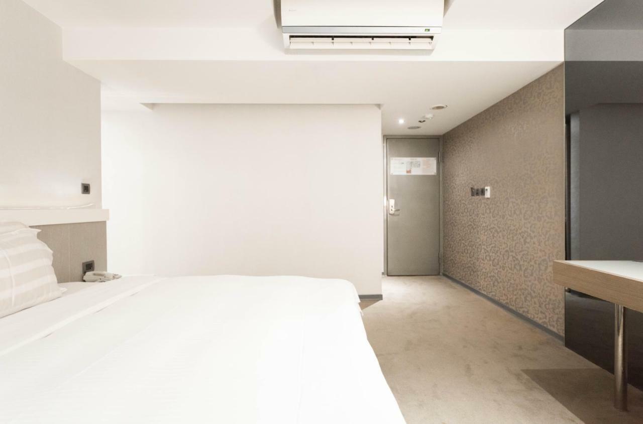 Saual Keh Hotel Taipei Eksteriør bilde