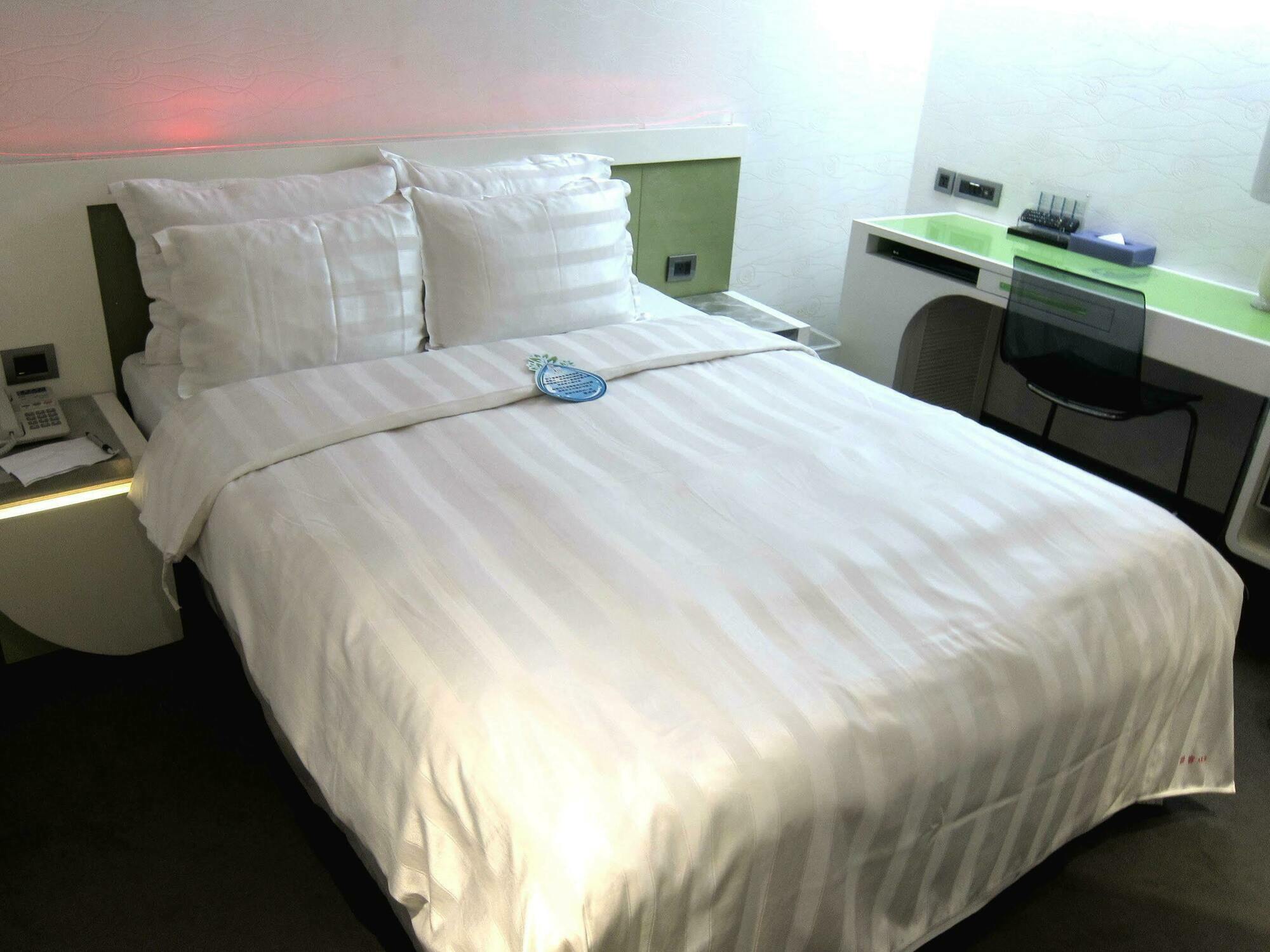 Saual Keh Hotel Taipei Eksteriør bilde